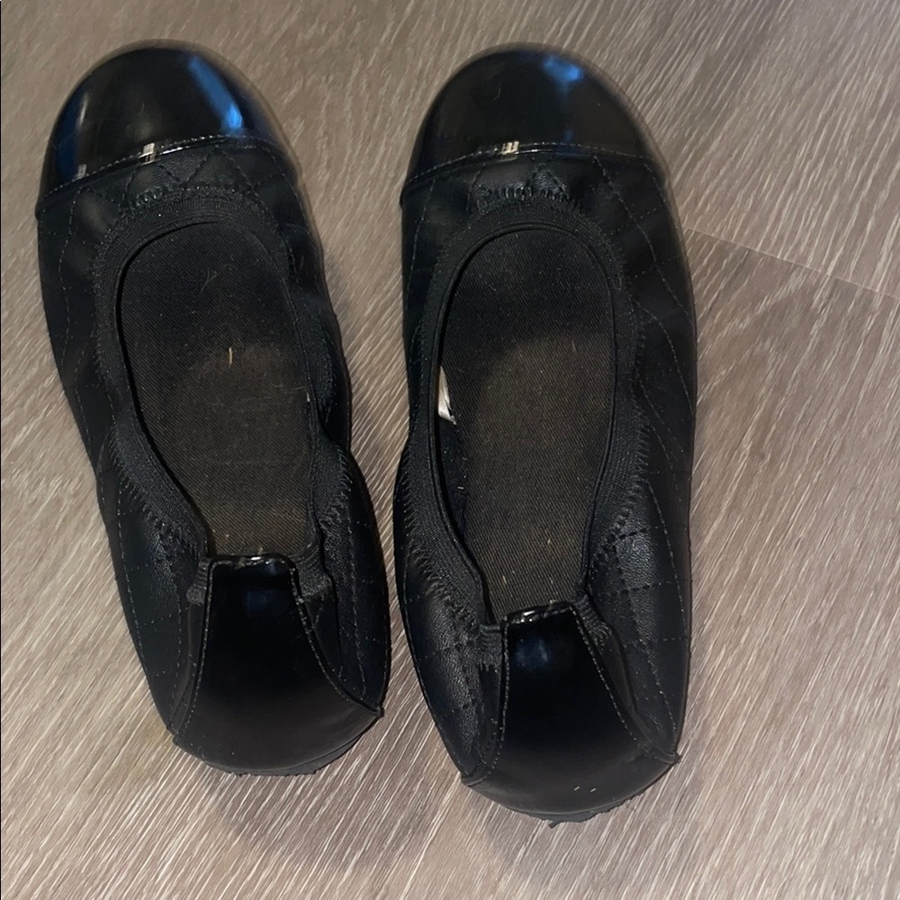 Elegant Children’s Flats - Picture 3 of 4